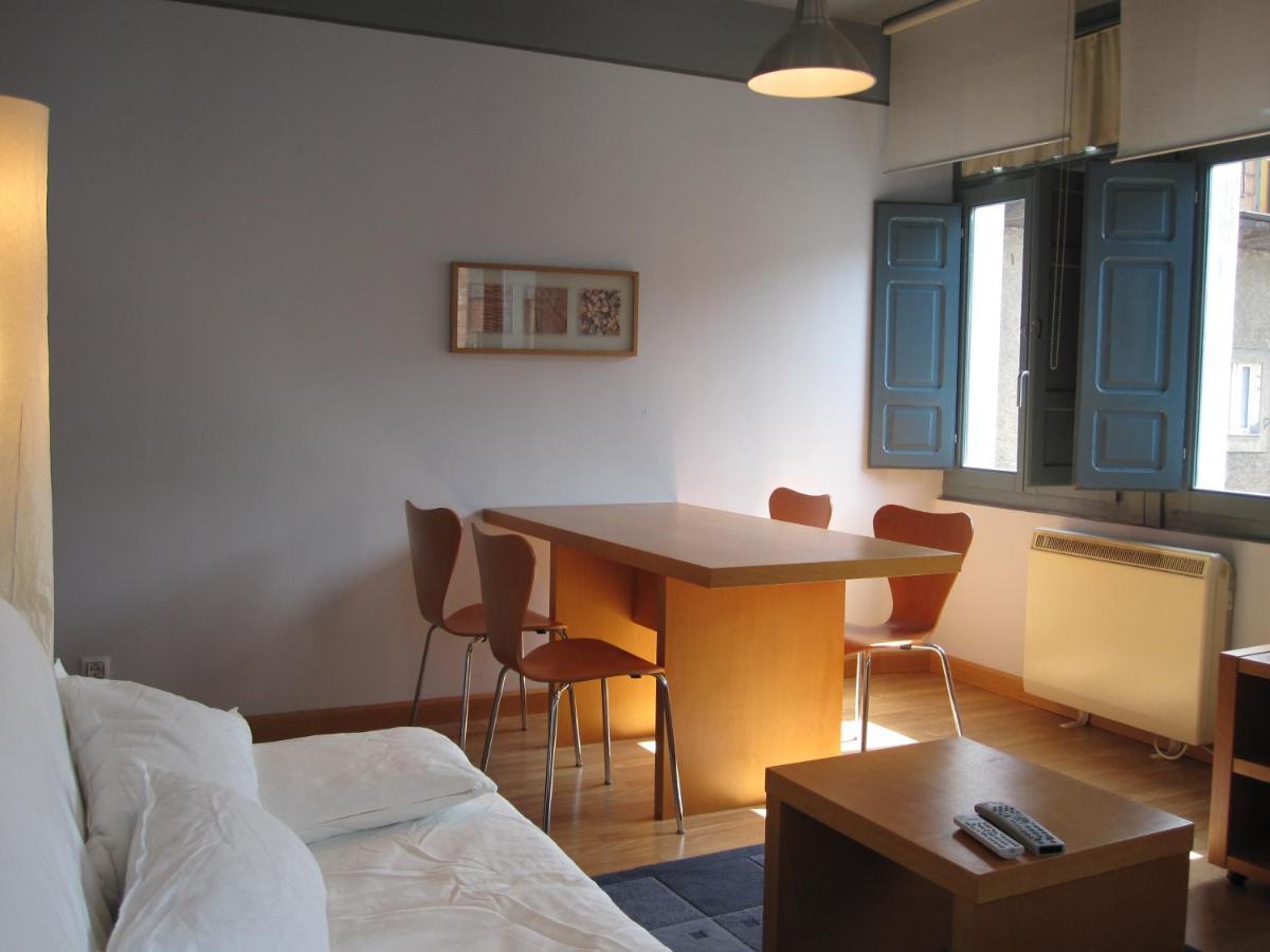 Apartamentos Legazpi Cangas De Narcea Ngoại thất bức ảnh