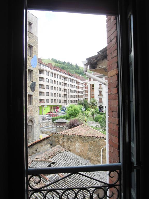 Apartamentos Legazpi Cangas De Narcea Ngoại thất bức ảnh